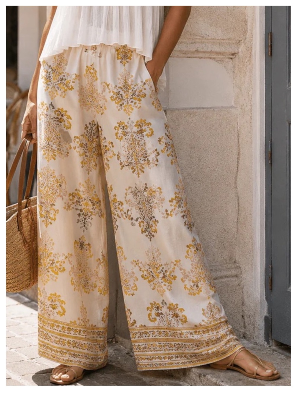 🟠NWT HYFVE Elastic Waist Wide-Leg Palazzo Pants in Gold/Ivory Print